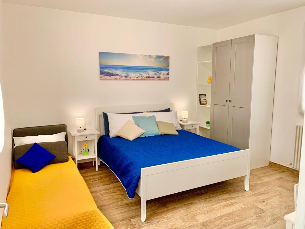 Casa Vacanze Con Vista Mare E Giardino - Amanecer 塞尼加利亚马尔佐卡 外观 照片