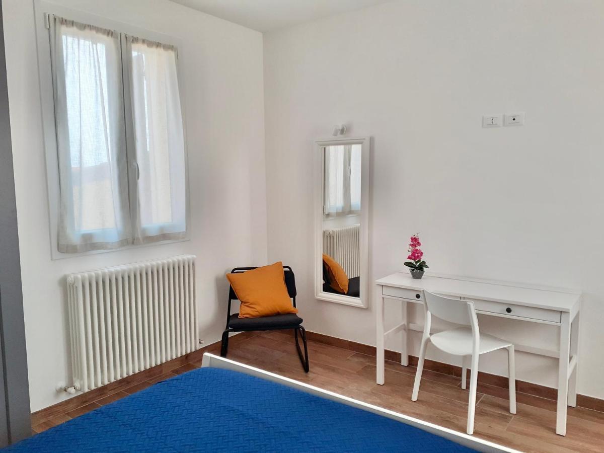 Casa Vacanze Con Vista Mare E Giardino - Amanecer 塞尼加利亚马尔佐卡 外观 照片