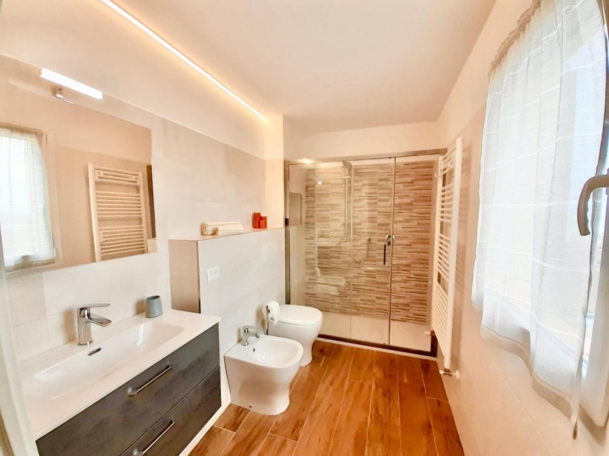 Casa Vacanze Con Vista Mare E Giardino - Amanecer 塞尼加利亚马尔佐卡 外观 照片