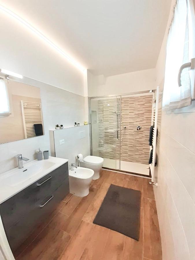 Casa Vacanze Con Vista Mare E Giardino - Amanecer 塞尼加利亚马尔佐卡 外观 照片